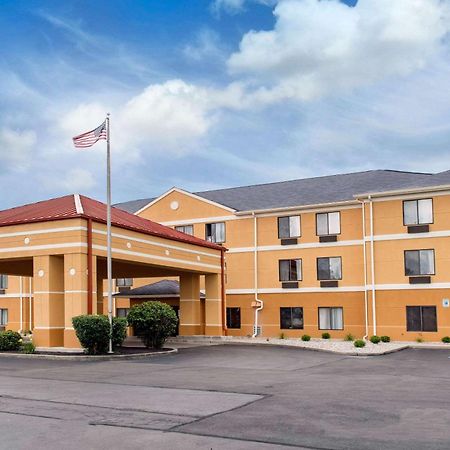 Quality Inn & Suites Anderson I-69 Buitenkant foto