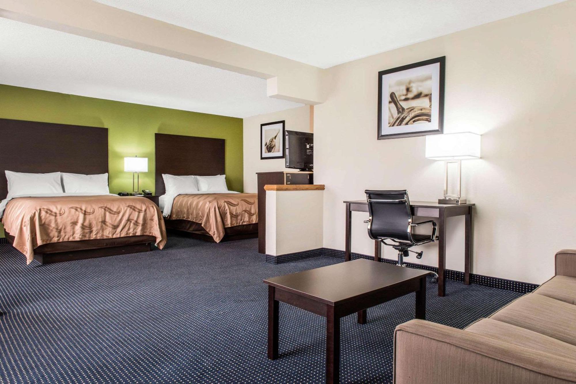Quality Inn & Suites Anderson I-69 Buitenkant foto